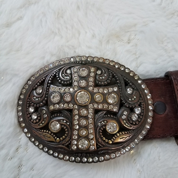 Justin Boots Floral Tooled Rhinestone Leather Belt